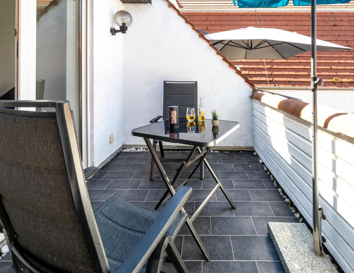 Gemuetliche 2-zimmer - Balkon - Parkplatz - Smart Tv - Arbeitsplatz