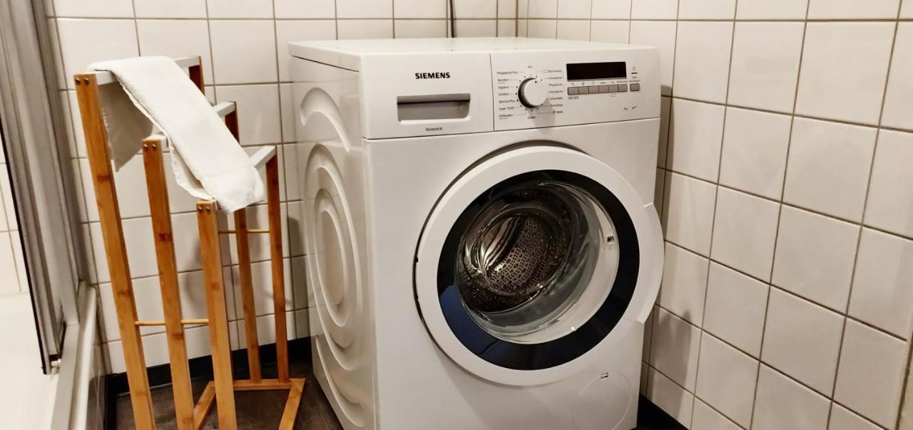Gemuetliche 2-zimmer - Balkon - Parkplatz - Smart Tv - Arbeitsplatz Friedberg (Hessen)